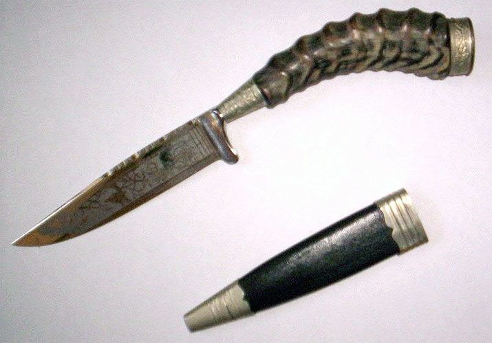 Trachtenmesser mit Lederscheide